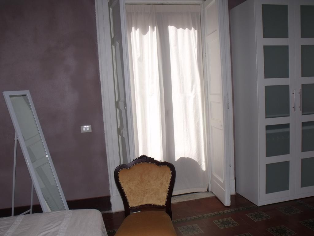 卡塔尼亚 多米诺克斯旅馆酒店 客房 照片